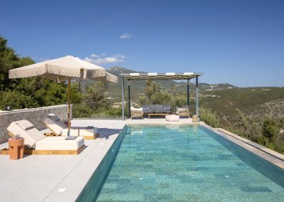 Villa Levera premium villa in Ammousa near the tranquil bay