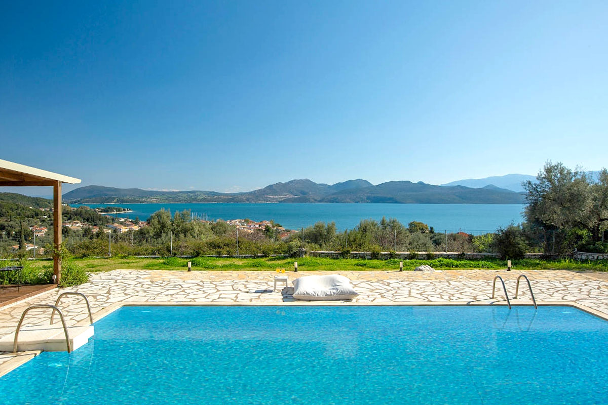 Infinity pool with sea view at luxury villa in Lefkada