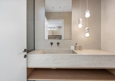 Bright ensuite bathroom in Villa Mia Rose Lefkada with clean lines and modern shower area
