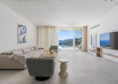 Spacious living room at Villa Mia Rose in Amousa Lefkada with elegant furnishings and panoramic Ionian Sea views